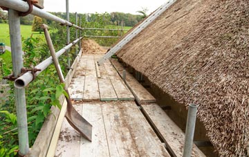 advantages of Siadar Iarach thatch roofing